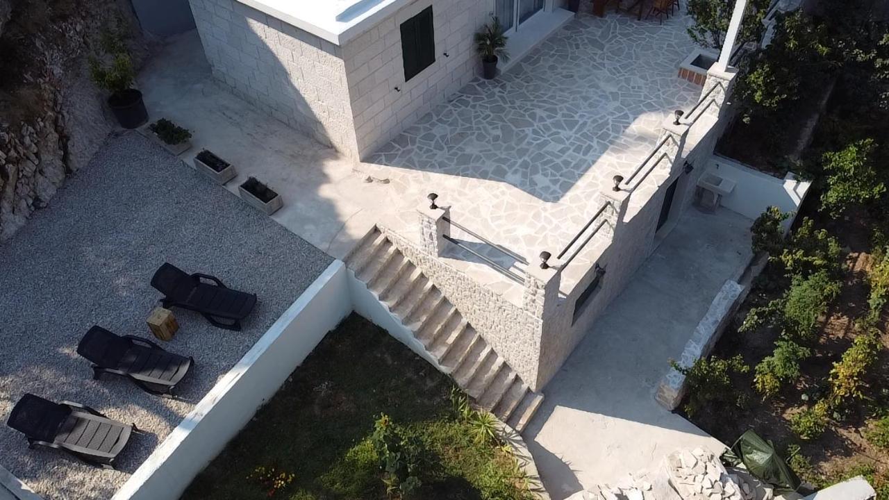 Holiday Home Nugal Makarska 2+2 Exterior foto